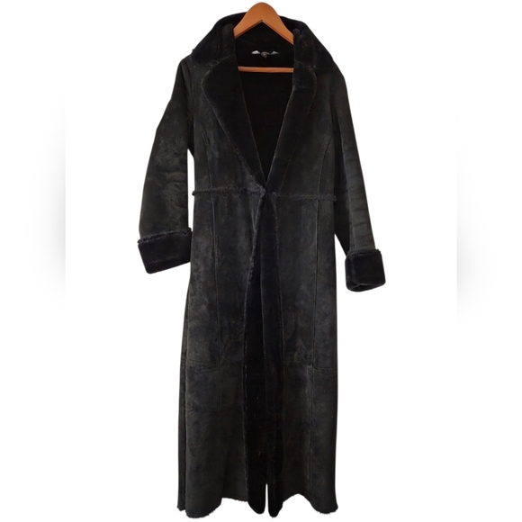 Black Leather Trench Jacket with Plush Shawl Collar - Picture 1 of 14